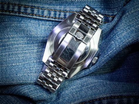 does rolex scratch easily
